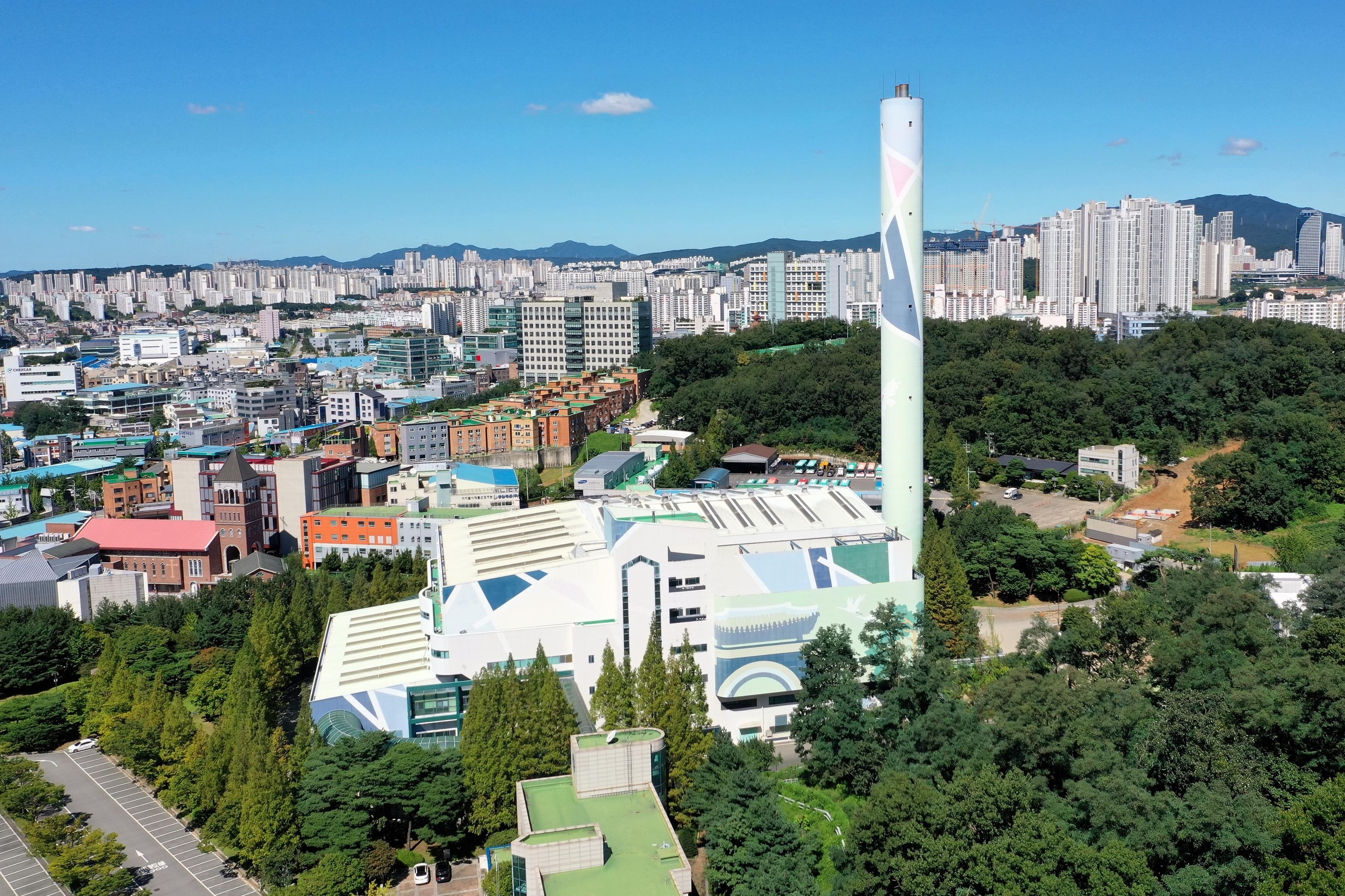 水原市资源回收设施外景。水原市提供
